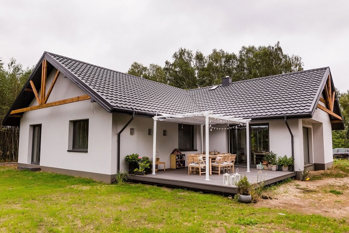 Vienstāva mājas projekts 180 m²: 3 Guļamistabas, Darba istaba, 2 Vannasistabas, Atvērta virtuve, Garāža