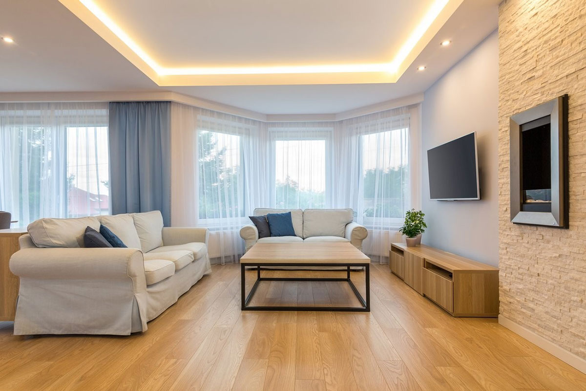 Mājas projekts ar mansardu 236 m²: 4 Guļamistabas, Darba istaba, 3 Vannasistabas, Atvērta virtuve, Garāža