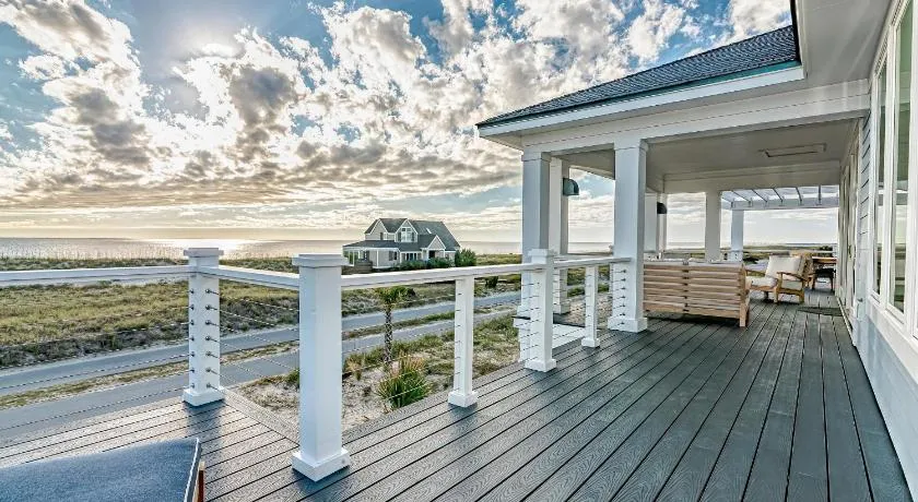 Galvenie attēli 9 – Trīsstāvu mājas projekts 275 m²: 4 Guļamistabas, 6 Vannasistabas, Atvērta virtuve, Garāža — 74147R