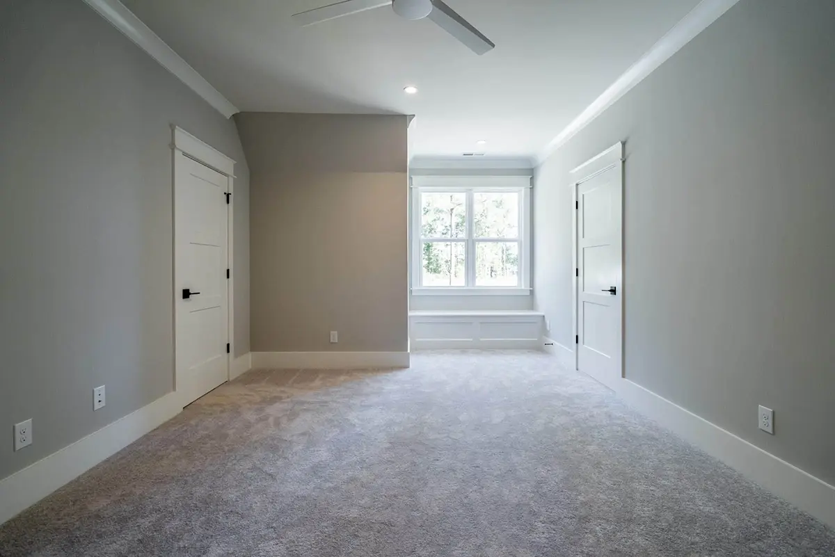 Interjers 17 – Divstāvu mājas projekts 375 m², 4 Guļamistabas — 32038R