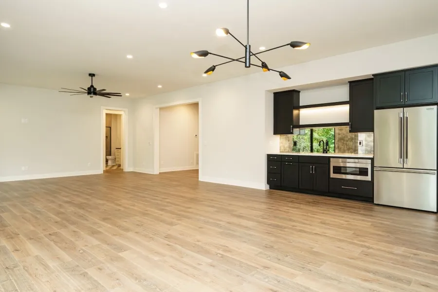 Interjers 8 – Divstāvu mājas projekts 553 m², 4 Guļamistabas — 34919R